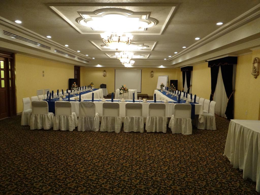 Hotel Montecarlo Тампико Екстериор снимка