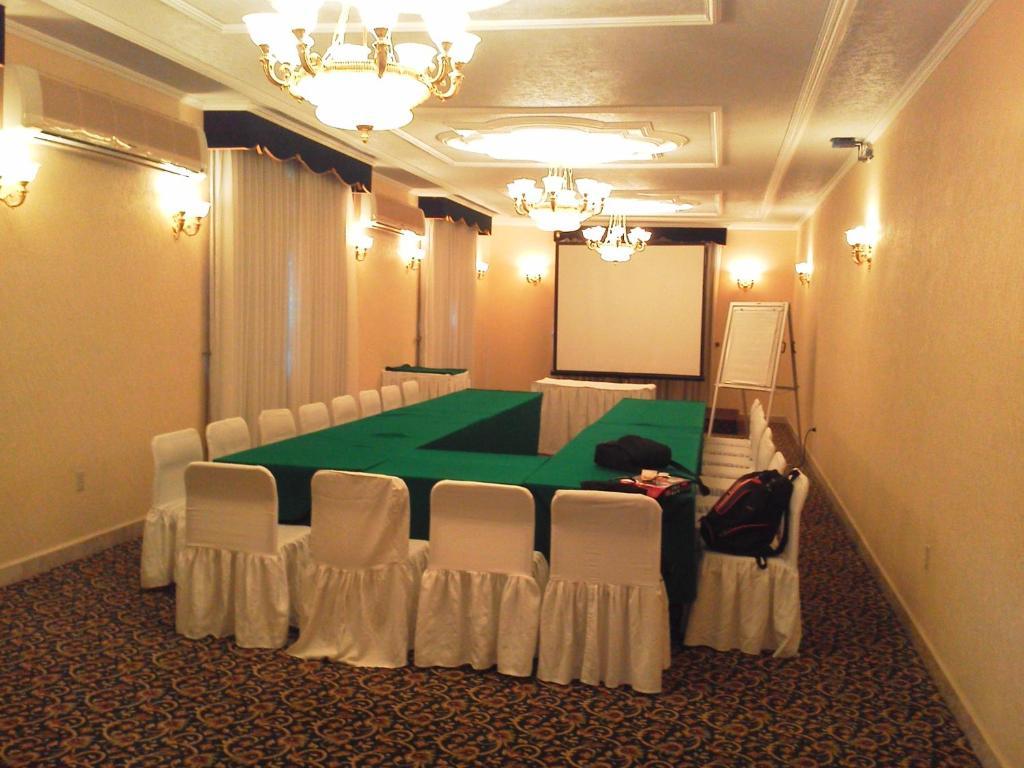 Hotel Montecarlo Тампико Екстериор снимка