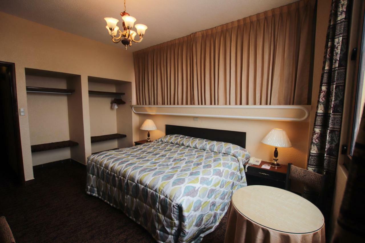 Hotel Montecarlo Тампико Екстериор снимка